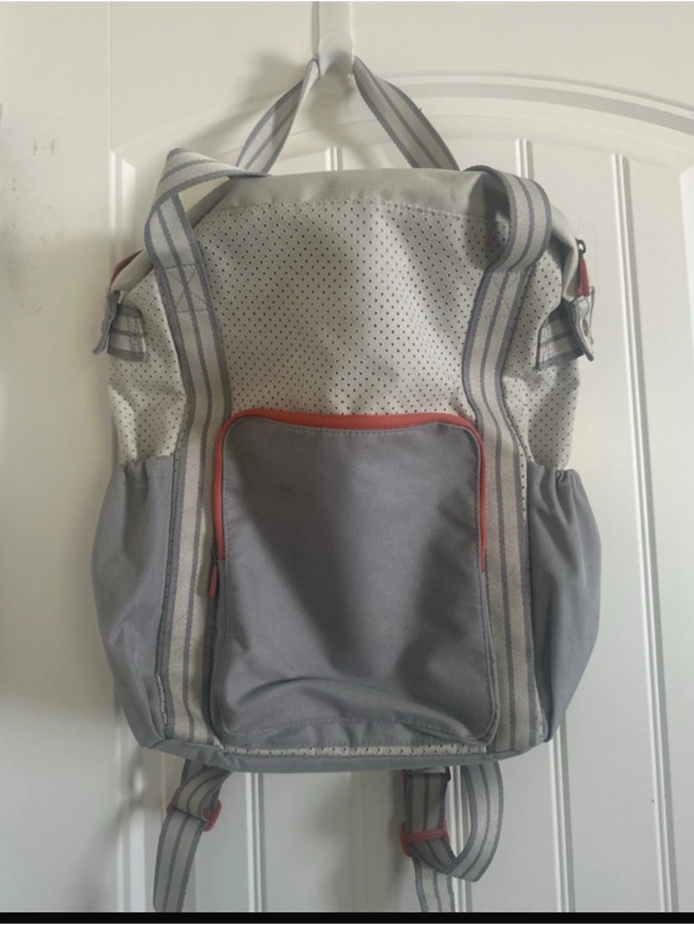 Gray and Cream Thirty-one Backpack